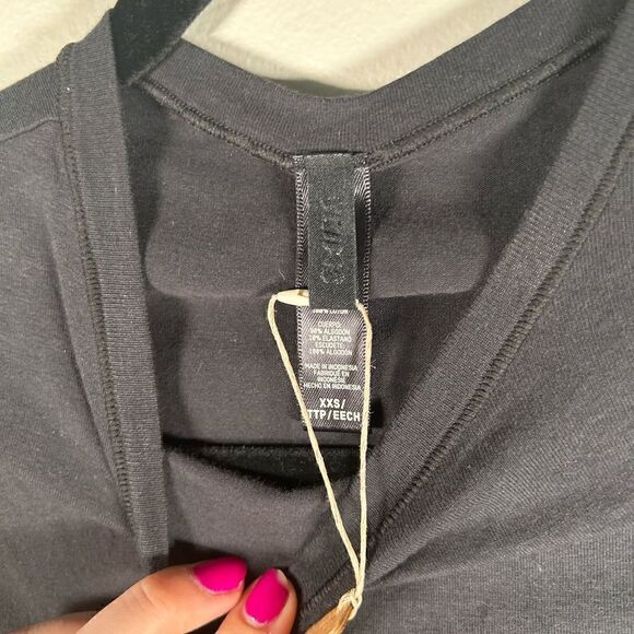NWT SKIMS FITS EVERYBODY T-SHIRT BODYSUIT XXS - Picture 10 of 10